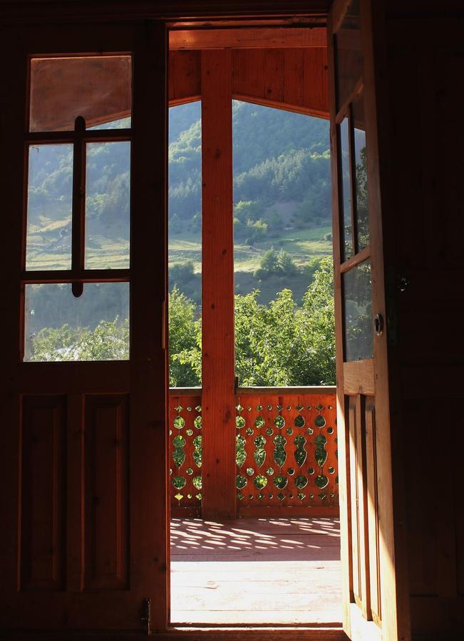 Hostel The Misty Mountains ميستيا المظهر الخارجي الصورة